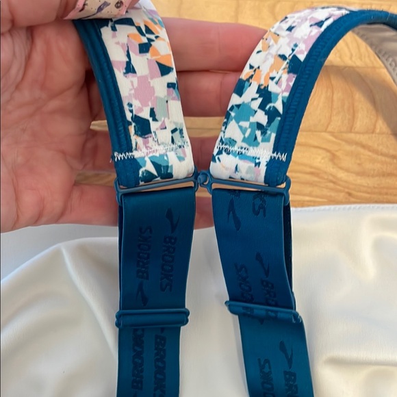 Brooks Multicolor Sports Bra Size 34E - Picture 4 of 7